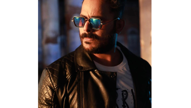 Veeir Chaudary’s ‘Hotel Hooneymoon Deluxe’ Creates Buzz, Web Series Gets Millions of Views on YouTube